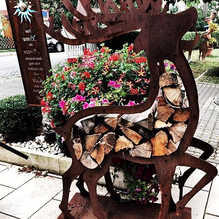 Hotel Paintner แกร์เมอร์ริง ภายนอก รูปภาพ
